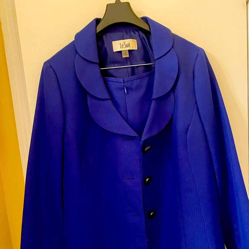 Business Suit-very comfortable